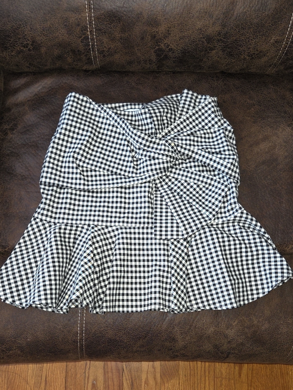 Used Veronica Beard gingham picnic bow mini skirt SIEZ 2